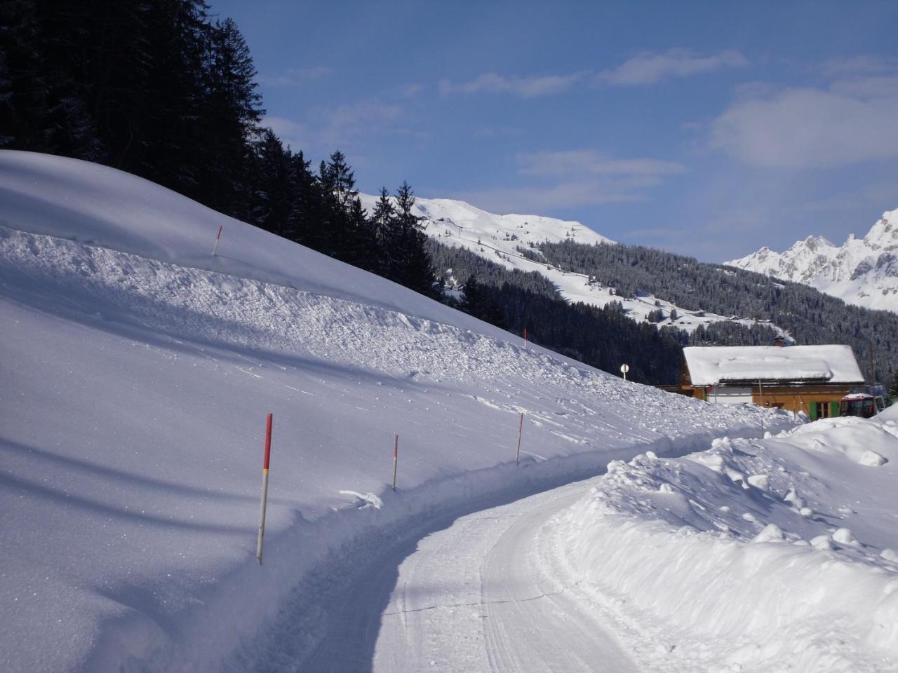 Maisaess Lifinarblick Villa Schruns Kültér fotó