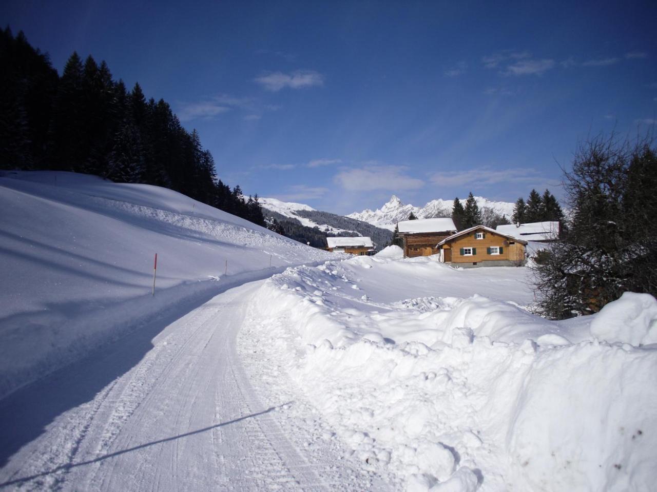 Maisaess Lifinarblick Villa Schruns Kültér fotó